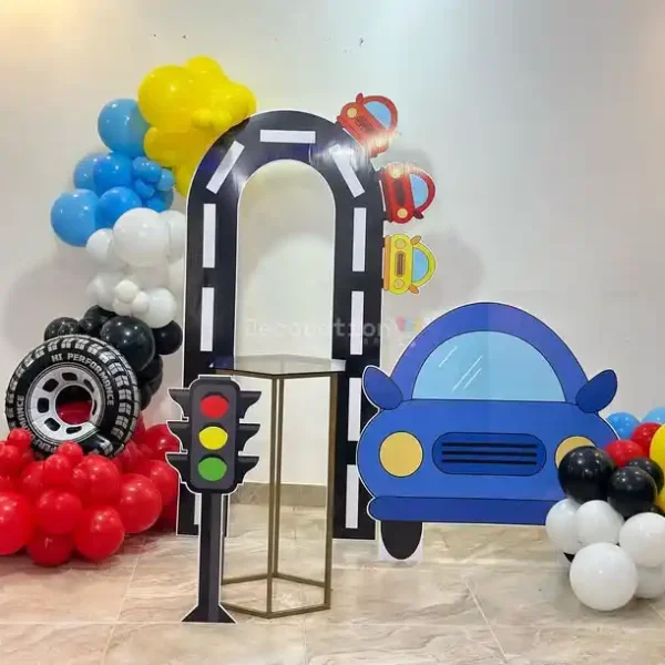 Vroom Vroom Car Rally – Traffic Theme Balloon Photo Booth